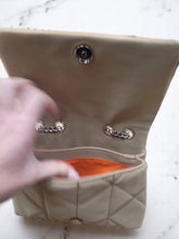 Charger l&#39;image dans la galerie, Sac bandouliere parfois beige
