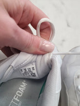 Charger l&#39;image dans la galerie, Basket puma blanche pointure 39
