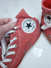 Charger l&#39;image dans la galerie, Converse rouge pointure 37
