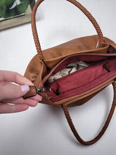 Charger l&#39;image dans la galerie, Sac brun grande anse
