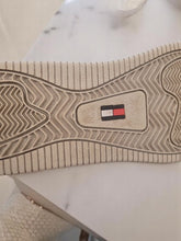 Charger l&#39;image dans la galerie, Basket tommy jeans pointure 38
