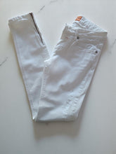 Charger l&#39;image dans la galerie, Pantalon blanc slim hugo boss taille xs
