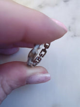 Charger l&#39;image dans la galerie, Bague en argent taille 61
