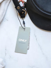 Charger l&#39;image dans la galerie, Sac rond noir only neuf
