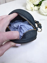 Charger l&#39;image dans la galerie, Sac rond noir only neuf

