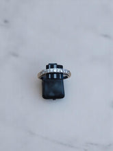 Charger l&#39;image dans la galerie, Bague en argent et onyx taille 57

