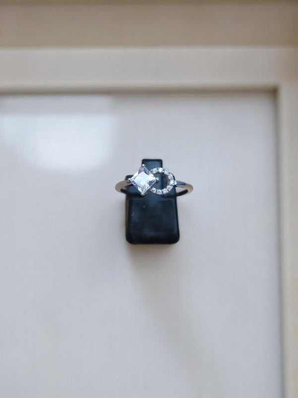Bague en argent et strass taille 58