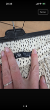 Charger l'image dans la galerie, Jupe beige et noir taille m
