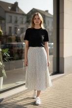 Charger l'image dans la galerie, Jupe beige et noir taille m
