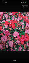 Charger l'image dans la galerie, TEE shirt fleuri taille m
