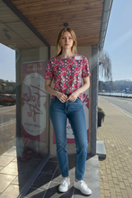 Charger l'image dans la galerie, TEE shirt fleuri taille m
