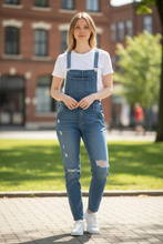 Charger l'image dans la galerie, Salopette en jeans taille xl
