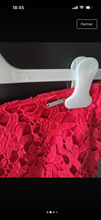 Charger l'image dans la galerie, Jupe guess rouge dentelle
