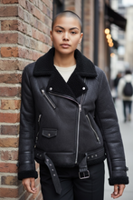 Charger l&#39;image dans la galerie, Veste pimkie noire taille L
