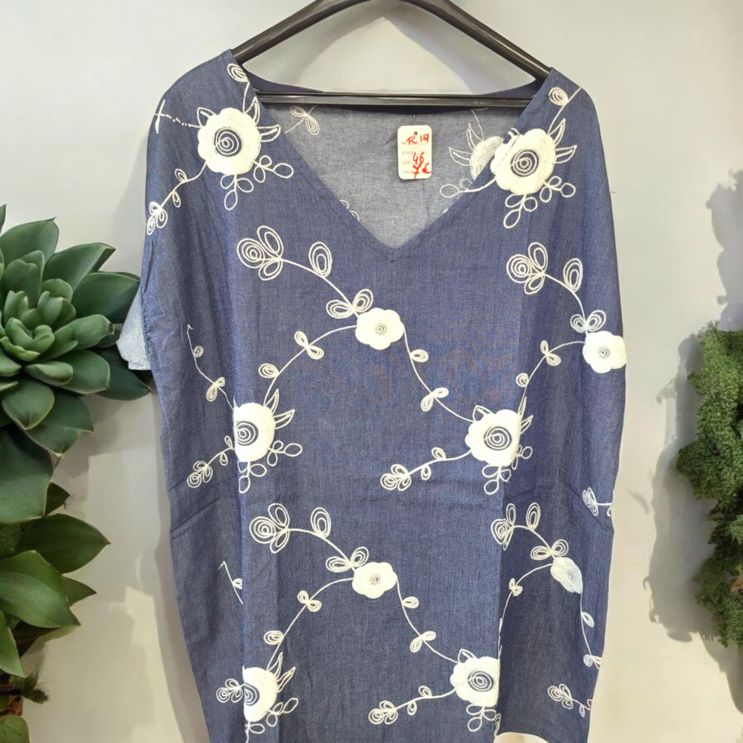 tee shirt bleu et blanc taille  46