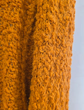 Charger l'image dans la galerie, Gilet long couleur moutarde
