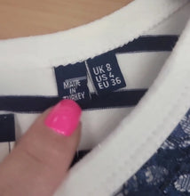 Charger l&#39;image dans la galerie, Robe lignée superdry taille s
