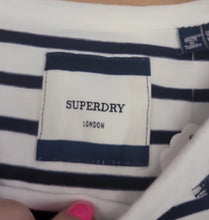 Charger l&#39;image dans la galerie, Robe lignée superdry taille s
