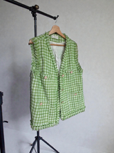 Charger l'image dans la galerie, Veste sans manche vert taille m
