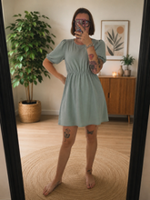 Charger l'image dans la galerie, Robe couleur menthe taille s
