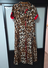 Charger l'image dans la galerie, Robe leopard taille l
