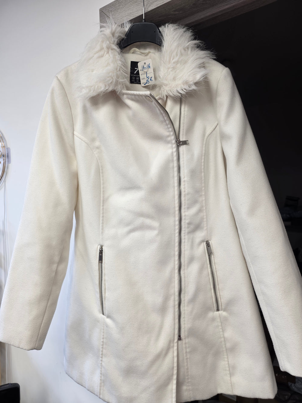 Manteau blanc taille L