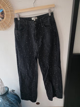 Charger l'image dans la galerie, Jeans strass taille m
