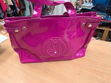 Charger l'image dans la galerie, Sac armani fuchsia
