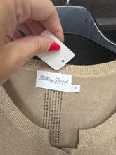 Charger l'image dans la galerie, Gilet dore taille m
