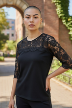 Charger l&#39;image dans la galerie, Blouse noire dentelle sweewe taille L
