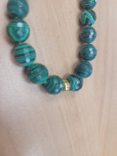 Charger l&#39;image dans la galerie, Collier en or 18 carats et malachite
