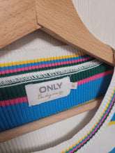 Charger l&#39;image dans la galerie, Pull ligne only taille m
