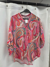 Charger l'image dans la galerie, Blouse fuchsia taille s (ok m )
