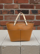 Charger l'image dans la galerie, Sac brun michael kors
