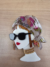 Charger l'image dans la galerie, Broche madame
