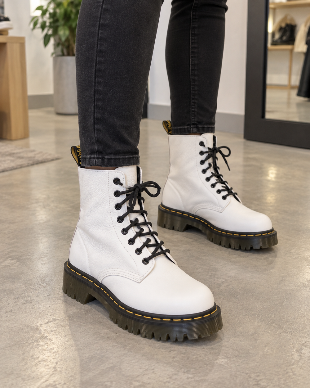 Dr martens blanche p.41