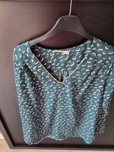 Charger l'image dans la galerie, Blouse verte bleue taille L
