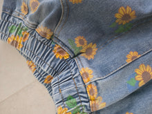 Charger l'image dans la galerie, Jeans fleuris taille s
