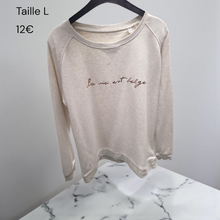 Charger l&#39;image dans la galerie, Pull beige taille L
