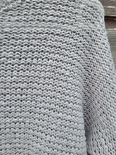 Charger l'image dans la galerie, Pull gris taille m
