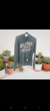 Charger l&#39;image dans la galerie, Pull vert tommy hilfiger Taille s
