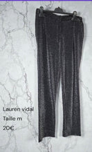 Charger l'image dans la galerie, Pantalon pailleté taille m
