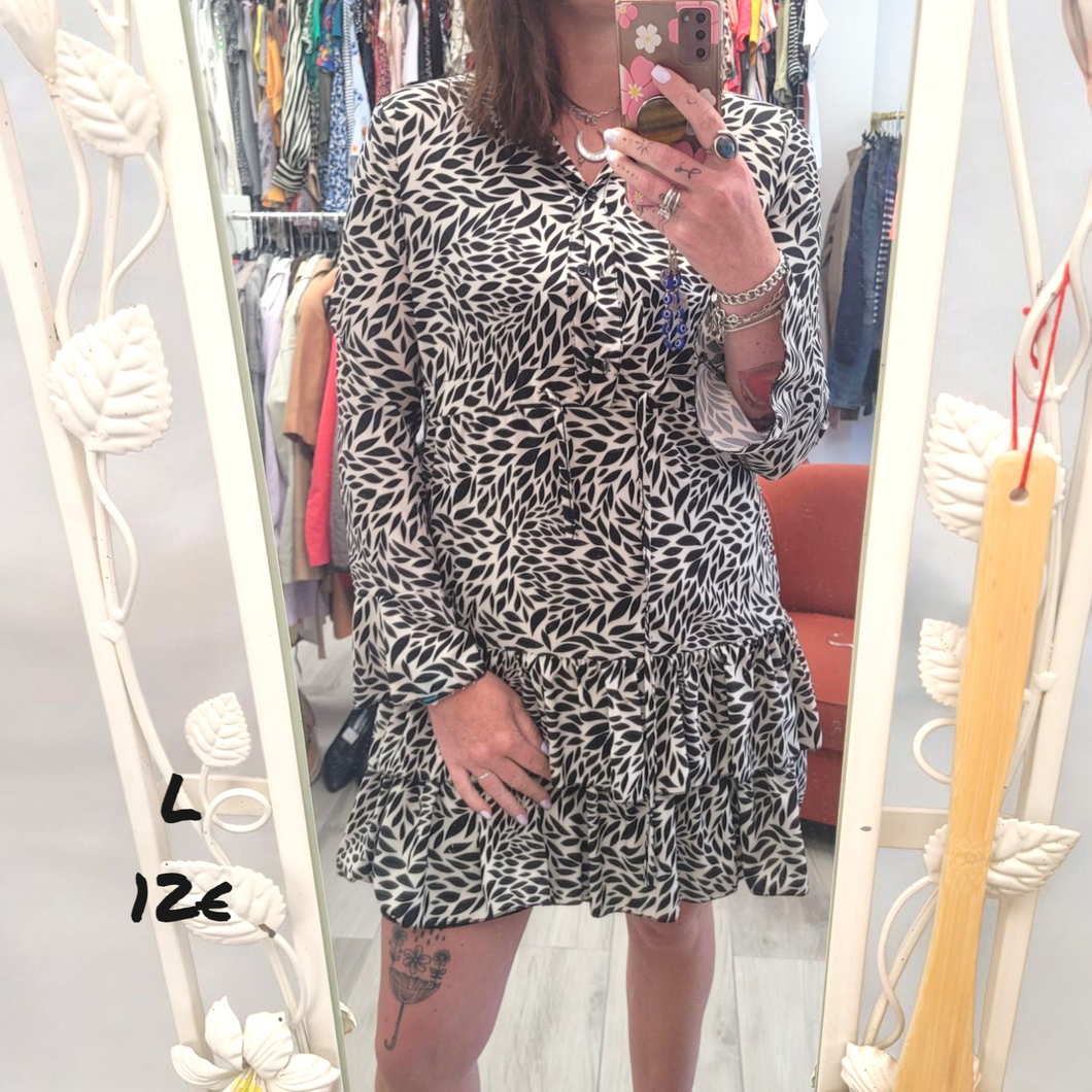 Robe noire et beige taille l