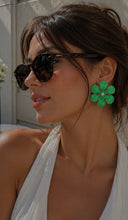 Charger l'image dans la galerie, Boucle d oreille rose ou verte
