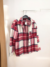 Charger l'image dans la galerie, Veste epaisse taille m a carreaux
