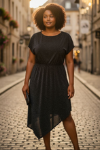 Charger l'image dans la galerie, Robe asymetrique pailletee taile xl
