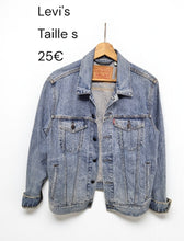 Charger l&#39;image dans la galerie, Veste en jeans levi&#39;s taille s
