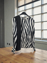 Charger l'image dans la galerie, Blouse zebree taille m
