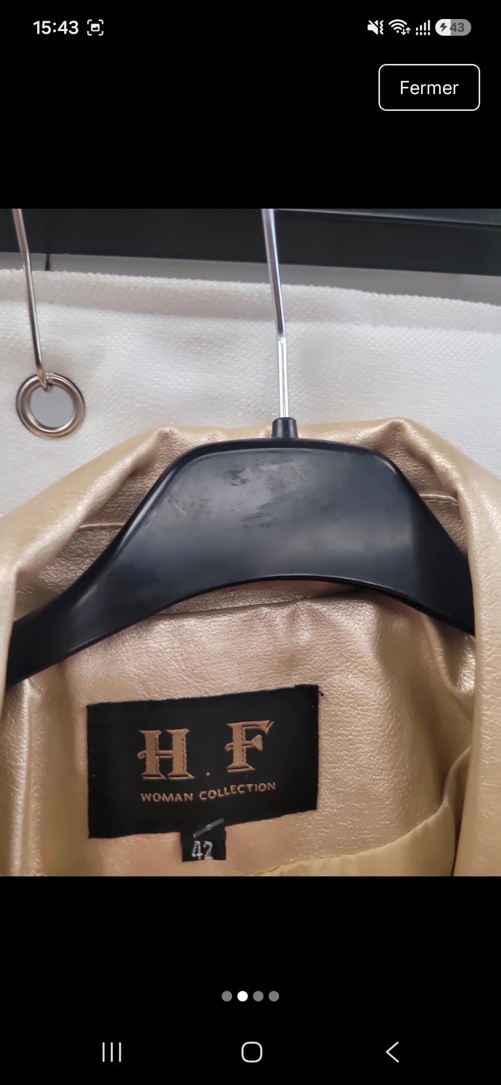 Veste simili dorée taille xl (petit)
