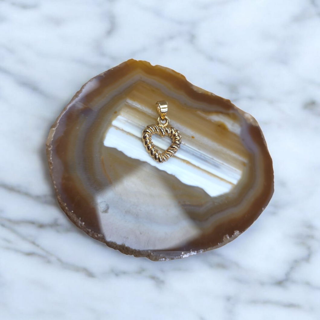 Pendentif cœur en plaque or